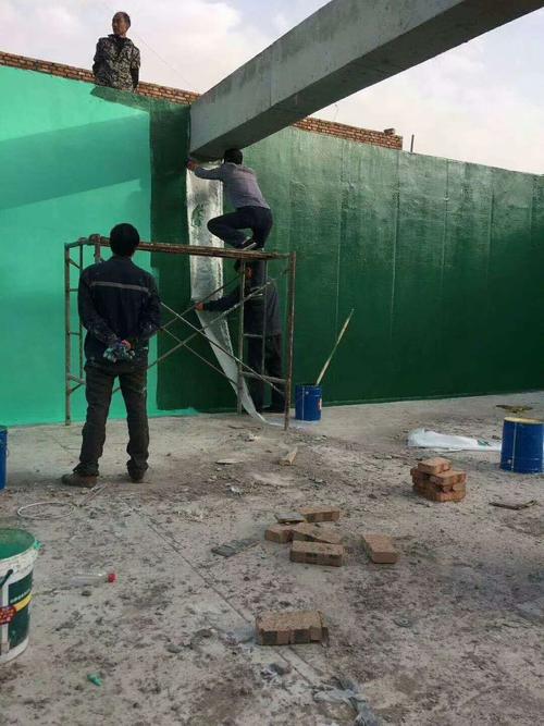 东方针对老旧车间地面普遍存在的起砂、裂缝问题